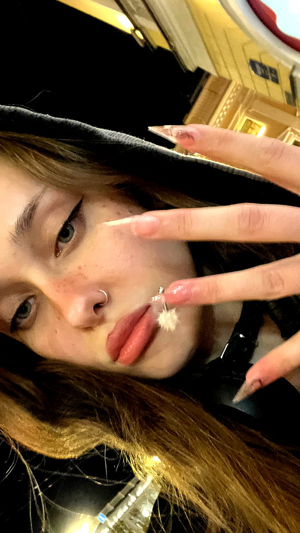 leanxhrt instagram image archive image