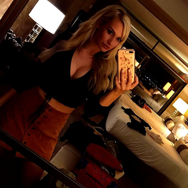 _paige.renee instagram image archive image