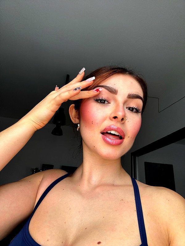 lauraurruu instagram image archive image