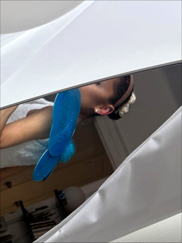 arianagrande instagram image archive image