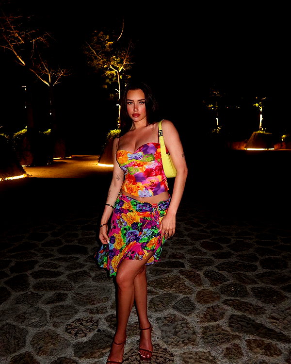 staskaranikolaou instagram image archive image