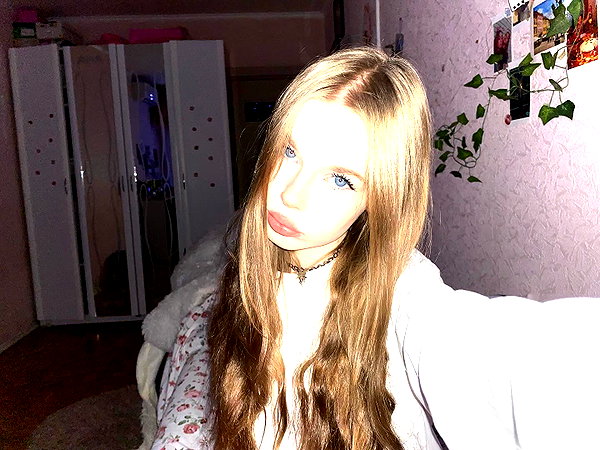 kristti.a instagram image archive image