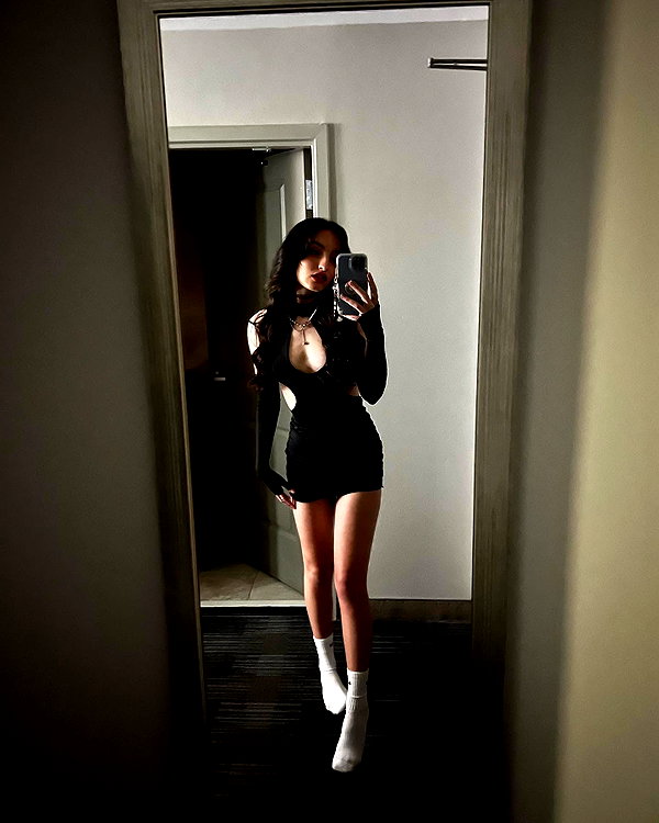 beebeeasmr18 instagram image archive image