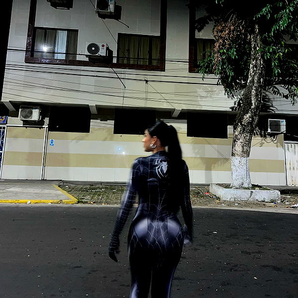 mishell.lindaflor instagram image archive image