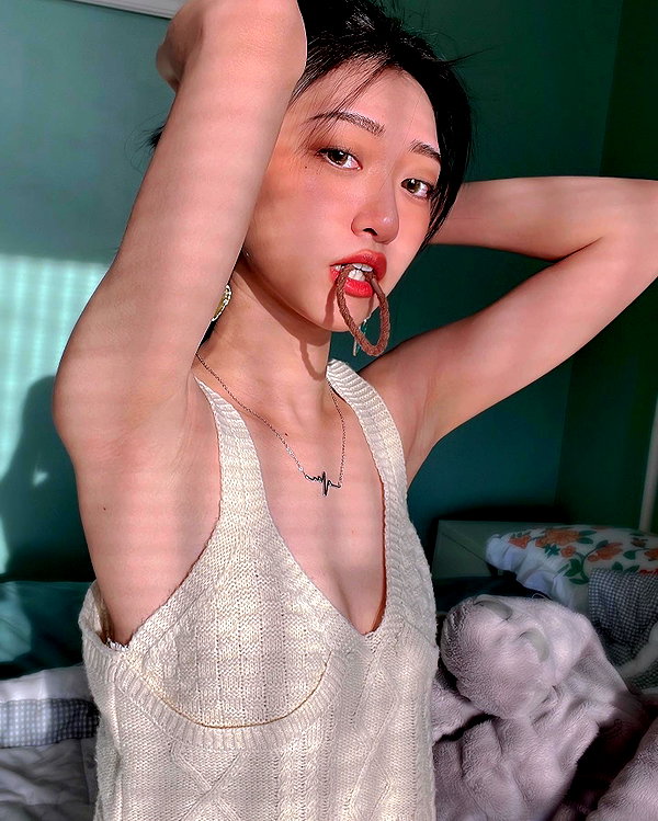 ge.more_x instagram image archive image