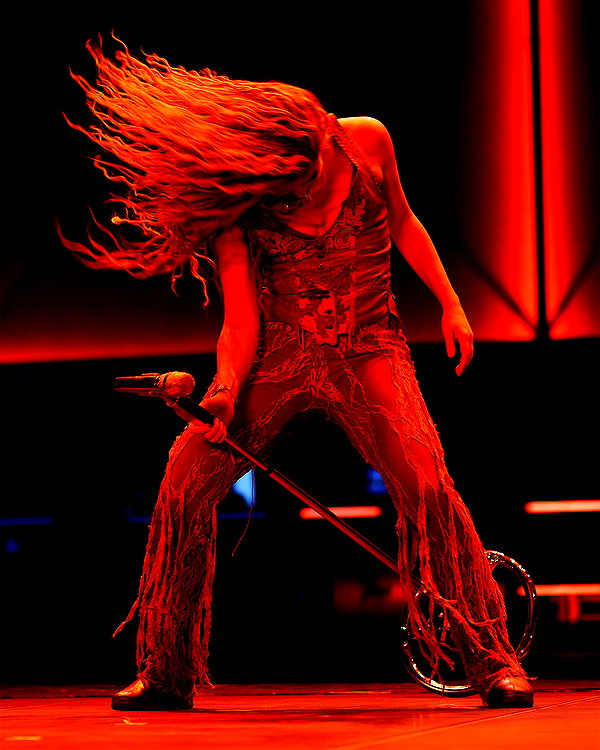 shakira instagram image archive image