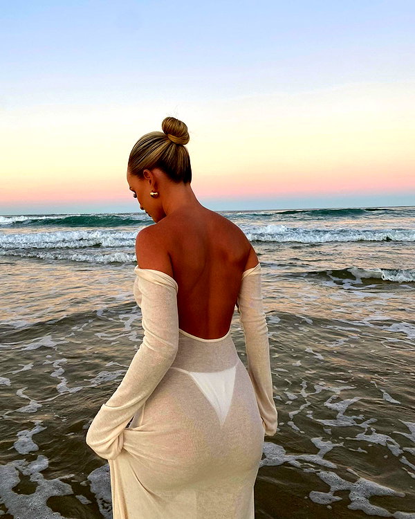 allieauton instagram image archive image