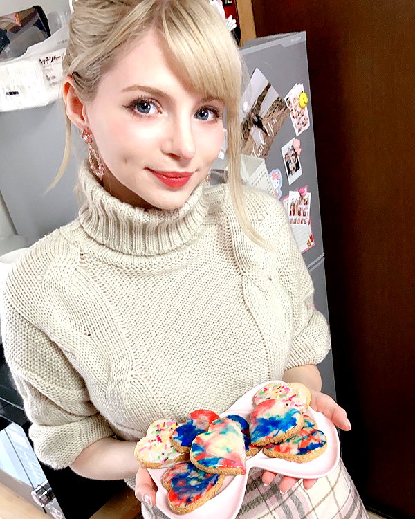 peachmilky_ instagram image archive image