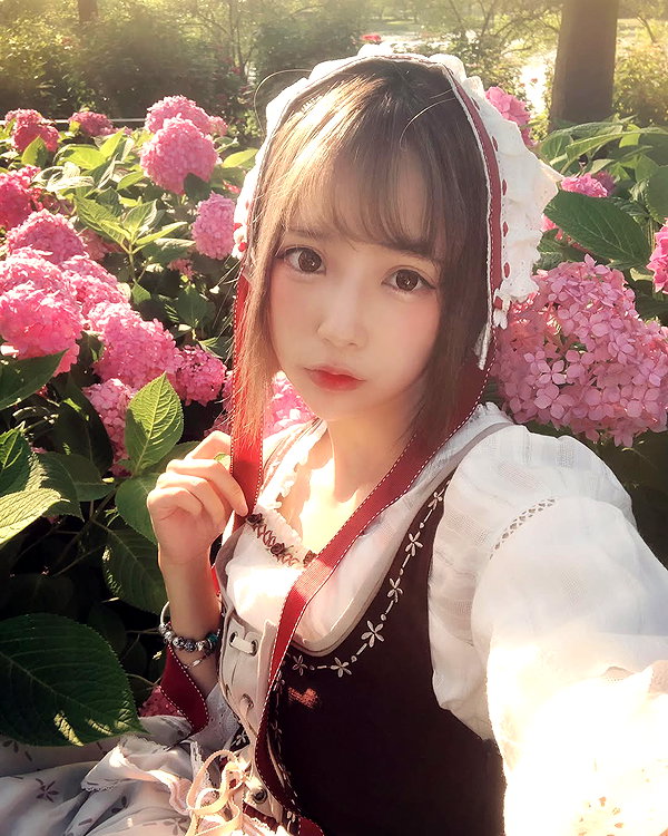 erokochiba instagram image archive image