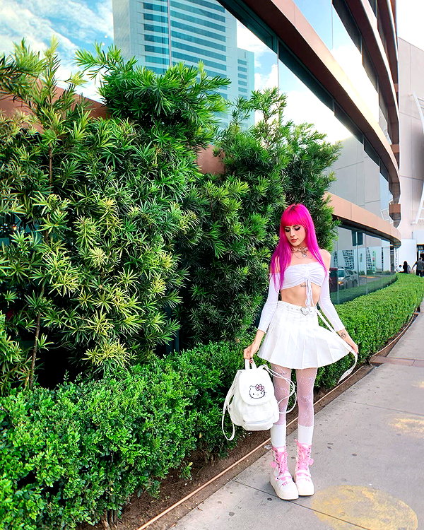 jadelaverne instagram image archive image