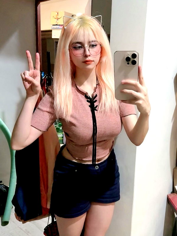 lulymakima instagram image archive image