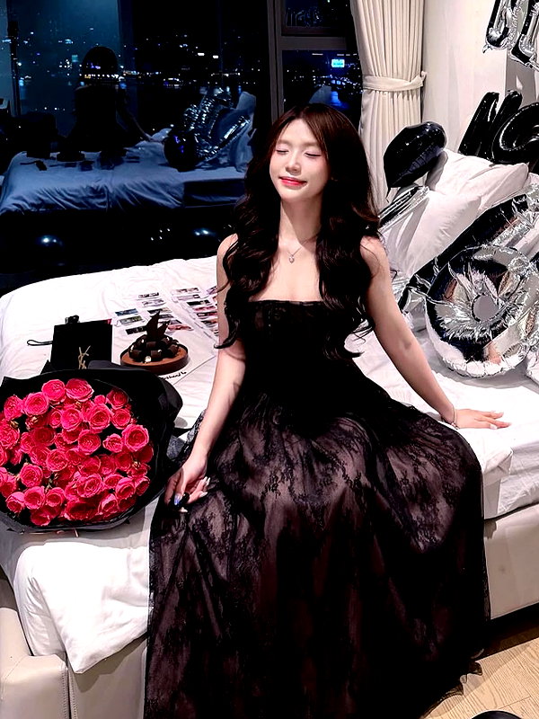 lyhythuedoxinh instagram image archive image
