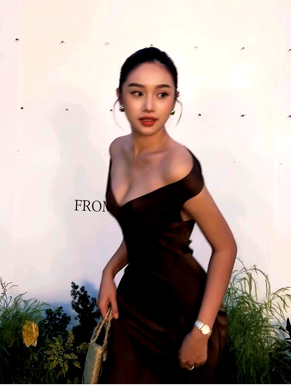 lyhythuedoxinh instagram image archive image