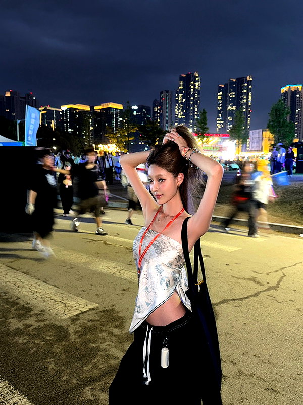 daxbin instagram image archive image