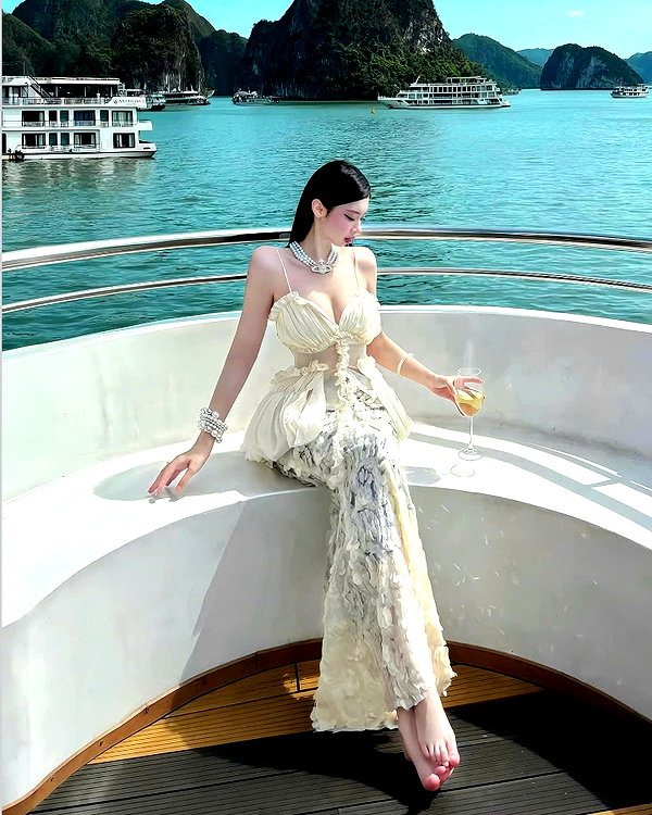 lyhythuedoxinh instagram image archive image