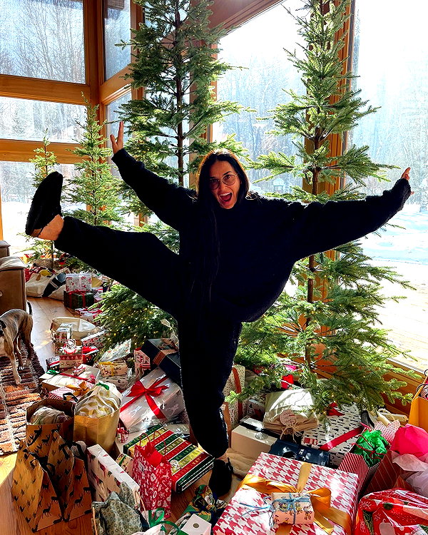 demimoore instagram image archive image