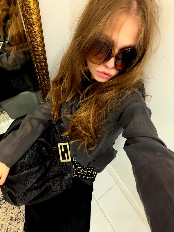llinolinaa instagram image archive image