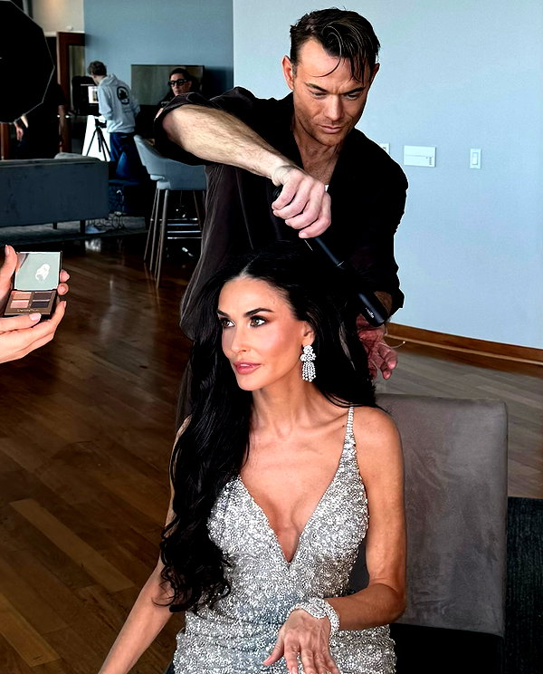demimoore instagram image archive image