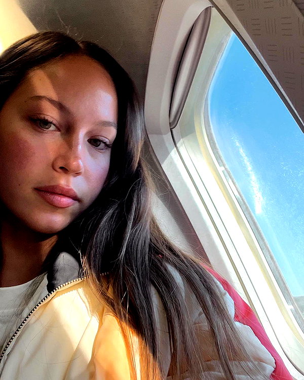 olivia.mathers instagram image archive image
