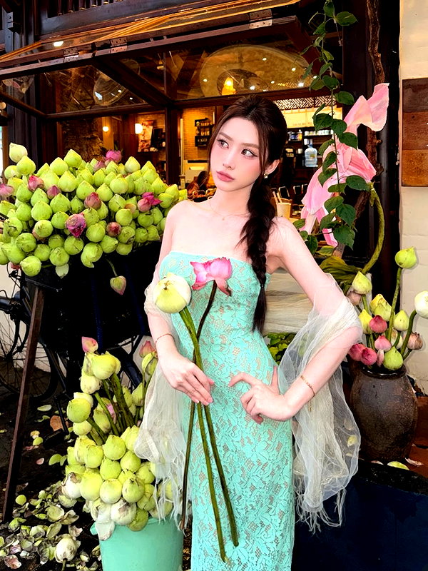 lyhythuedoxinh instagram image archive image