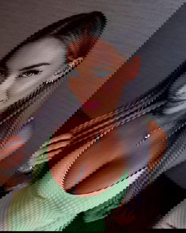 itshayleydavies itshayleydavies archive image