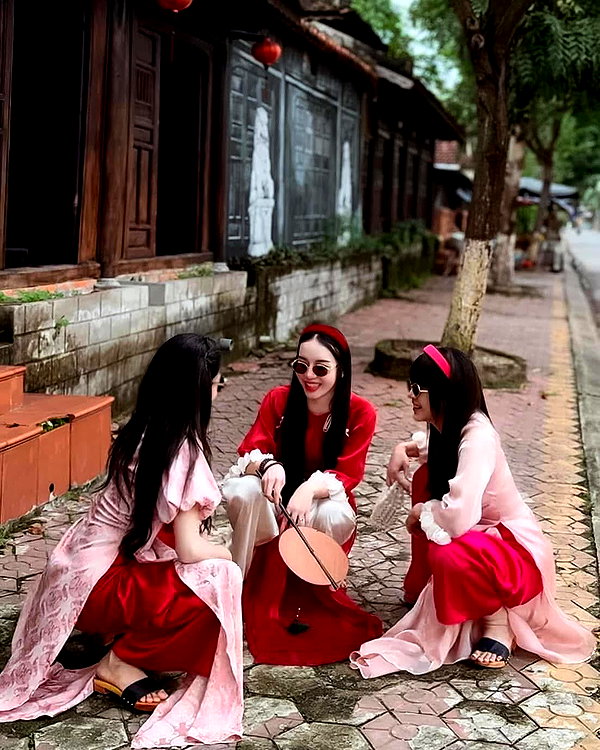 lyhythuedoxinh instagram image archive image