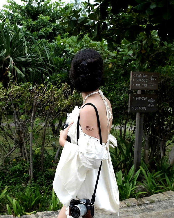lyhythuedoxinh instagram image archive image