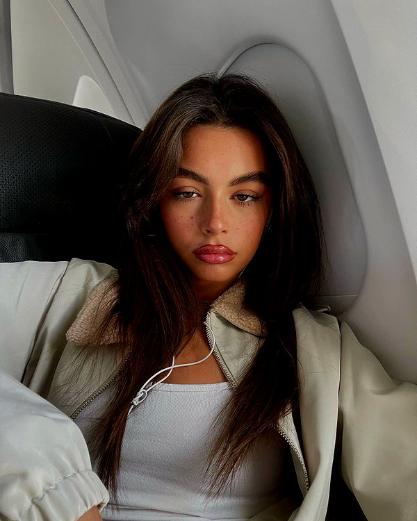 oliviaphillipps instagram image archive image