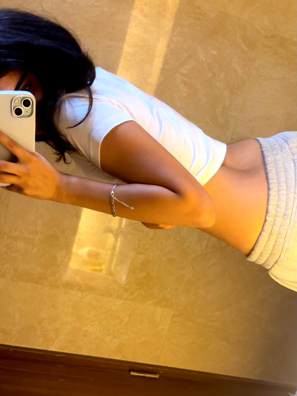 simrxn.n instagram image archive image