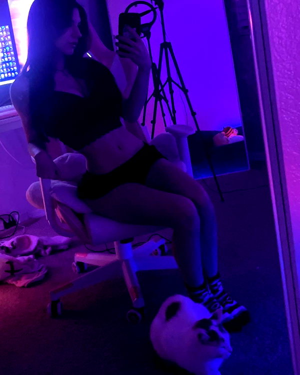 aveziezz instagram image archive image