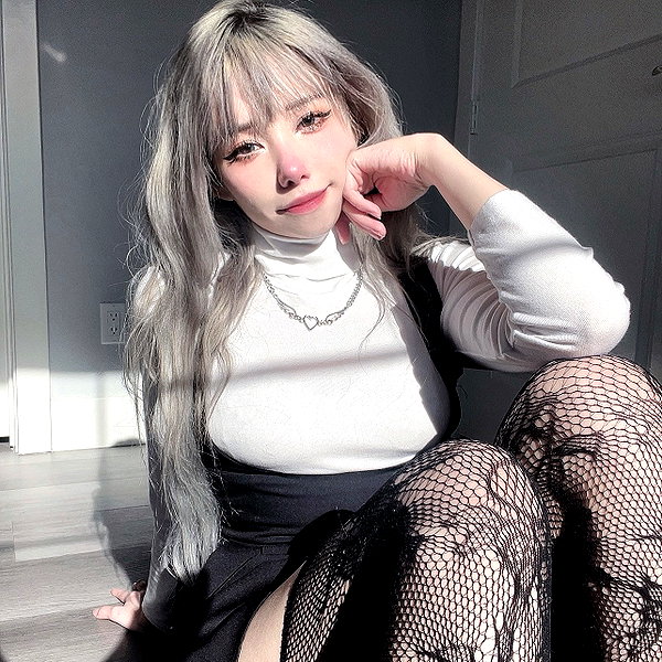 idlesann instagram image archive image