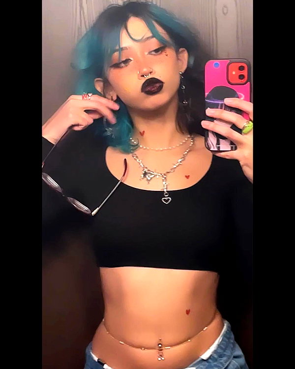 newmakeupgoddess instagram image archive image