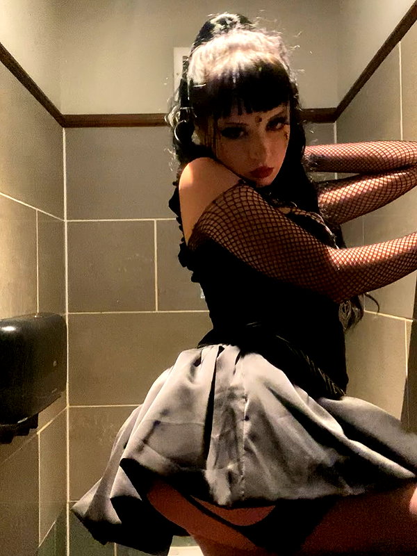 scarlett_ichor instagram image archive image