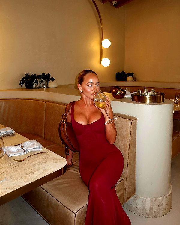 allieauton instagram image archive image