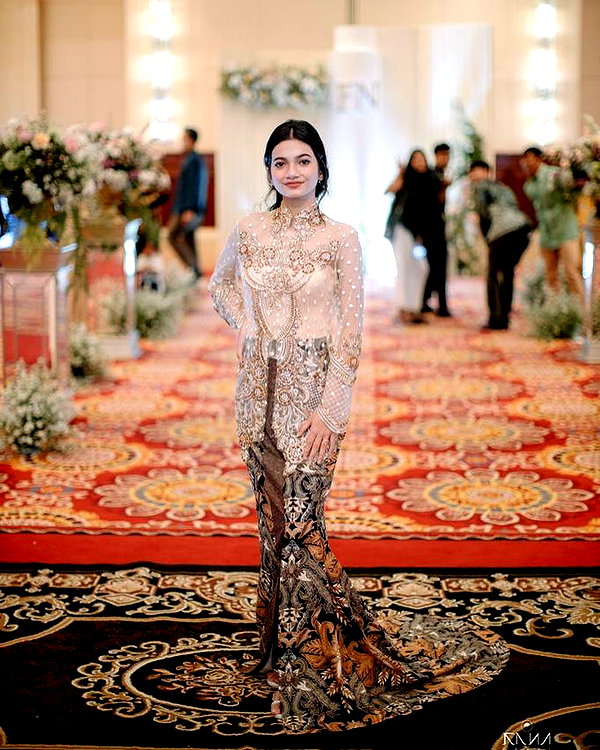 ratusfy_ instagram image archive image