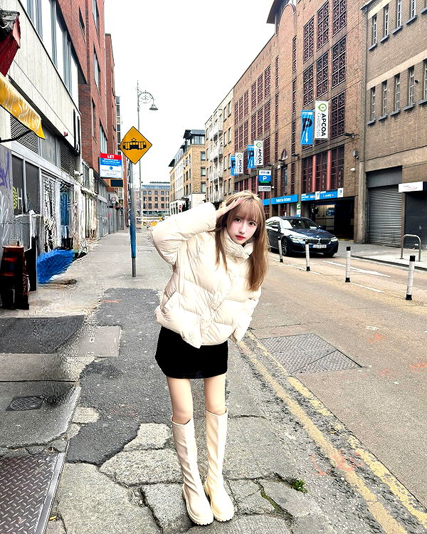 4ure1i2 instagram image archive image