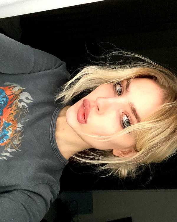 anya4everr instagram image archive image
