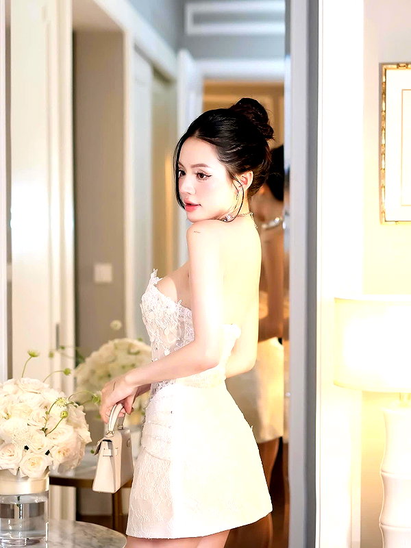 lyhythuedoxinh instagram image archive image