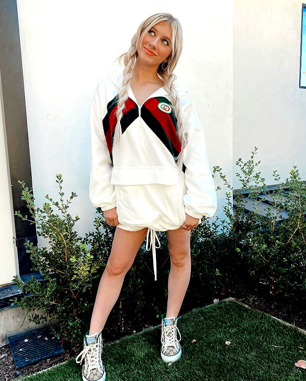 ellianawalmsley instagram image archive image