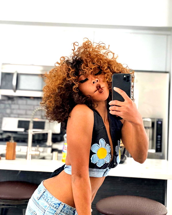 kieraplease instagram image archive image
