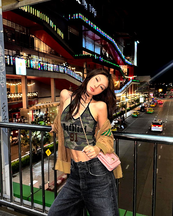 ll.lu1s instagram image archive image