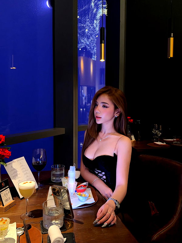 lyhythuedoxinh instagram image archive image