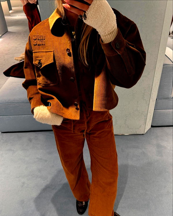 maya.keyy instagram image archive image