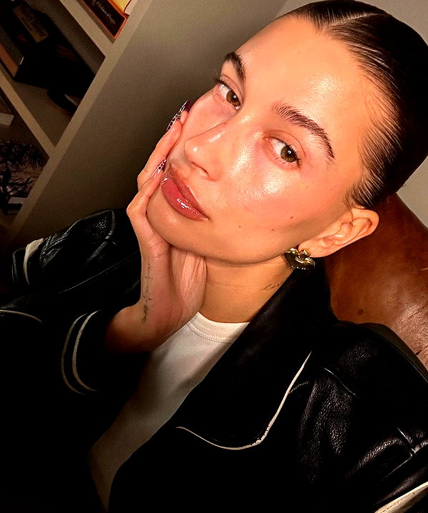 haileybieber instagram image archive image