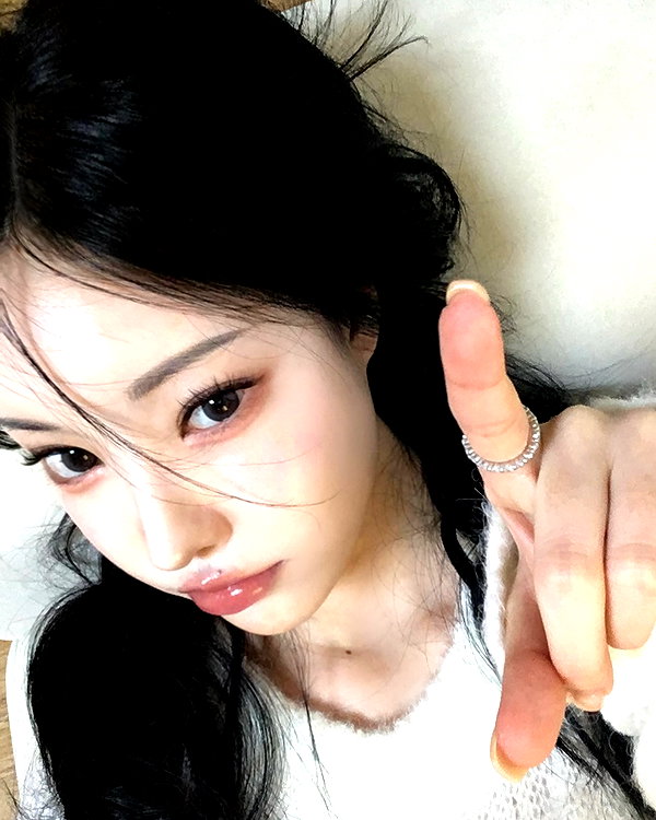 daxbin instagram image archive image