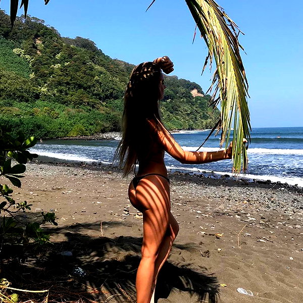 haileypandolfi instagram image archive image