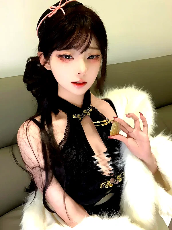 yingyinng_ instagram image archive image