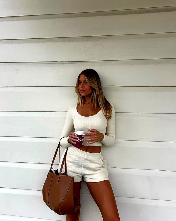 sophiebatzloff instagram image archive image