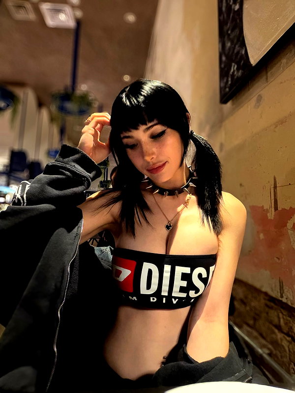 nicoleponyxo instagram image archive image