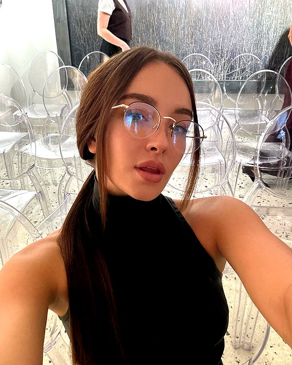 veroni22ka instagram image archive image